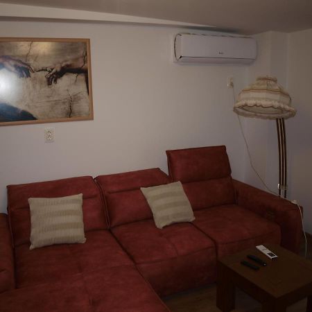 Amavera Apartment Targu Jiu Luaran gambar