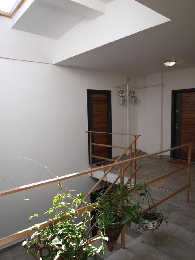 Amavera Apartment Targu Jiu Luaran gambar