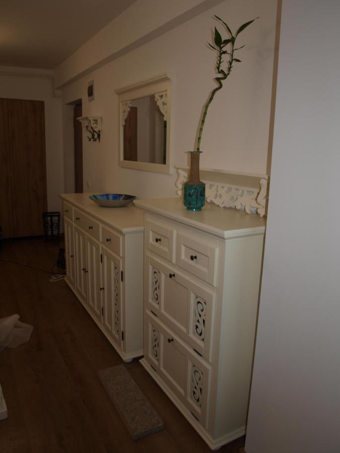 Amavera Apartment Targu Jiu Luaran gambar